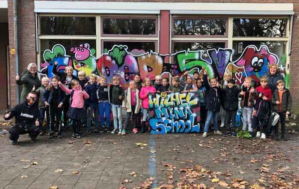 Graffiti workshop school muren spuiten