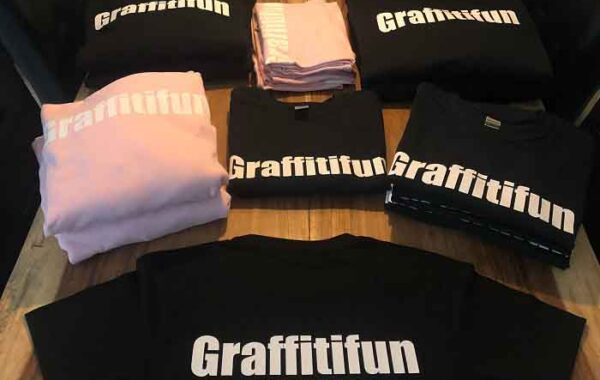 Graffitifun sweater en t-shirt