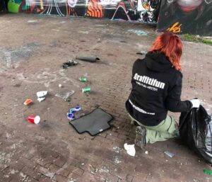Graffitifun afval opruimen Flevopark